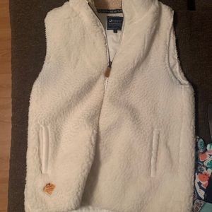 Women’s clothes size large